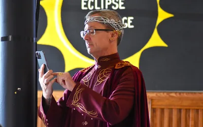 Misplaced in Middle Earth