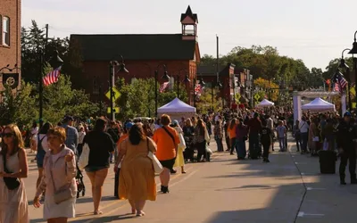 Destination Stars Hollow Weekend