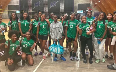 Vicksburg Junior High Volleyball Match