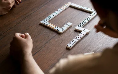 Domino Club