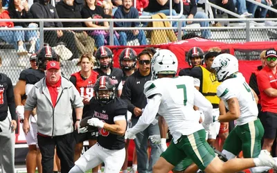 UM Western vs Southern Oregon