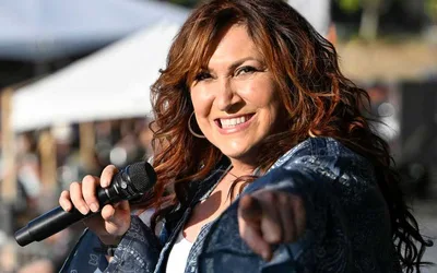 Jo Dee Messina Concert