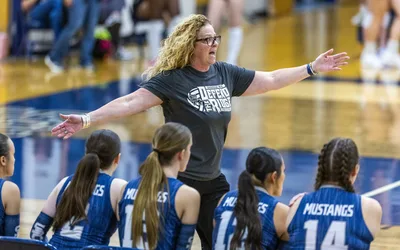 Girls Volleyball: Shadow Ridge vs. Centennial