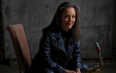 Vanessa Collier: Doing It Her Own Way