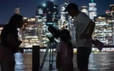 Stargazing with Amateur Astronomers Association