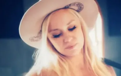 Sofia Talvik - Songs, Strings & Stories Tour Kickoff