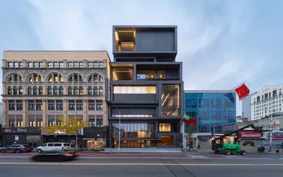 Apollo Experience Tour