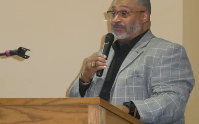 Weekly Worship Services