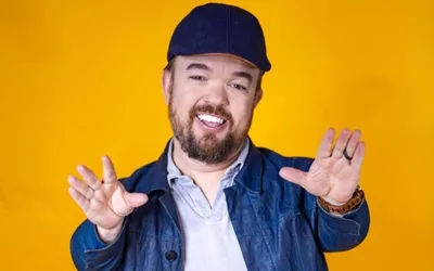 Brad Williams - The Tall Tales Tour
