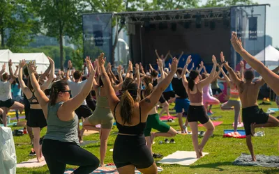 Yoga in Trillium Park