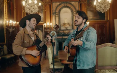 Laden Valley Live Performance at The Elms