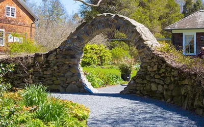 Mother's Day Mimosa Tour