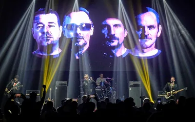 U2 Desire International Tribute