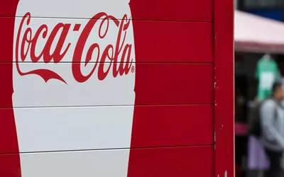 Coca-Cola's Thirsty's Fan HQ Brings