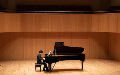 Faculty Recital - Neil Thornock