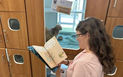 Paws & Read program