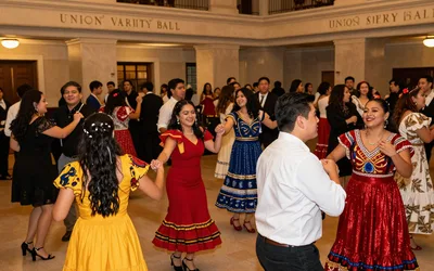 Latine Ball