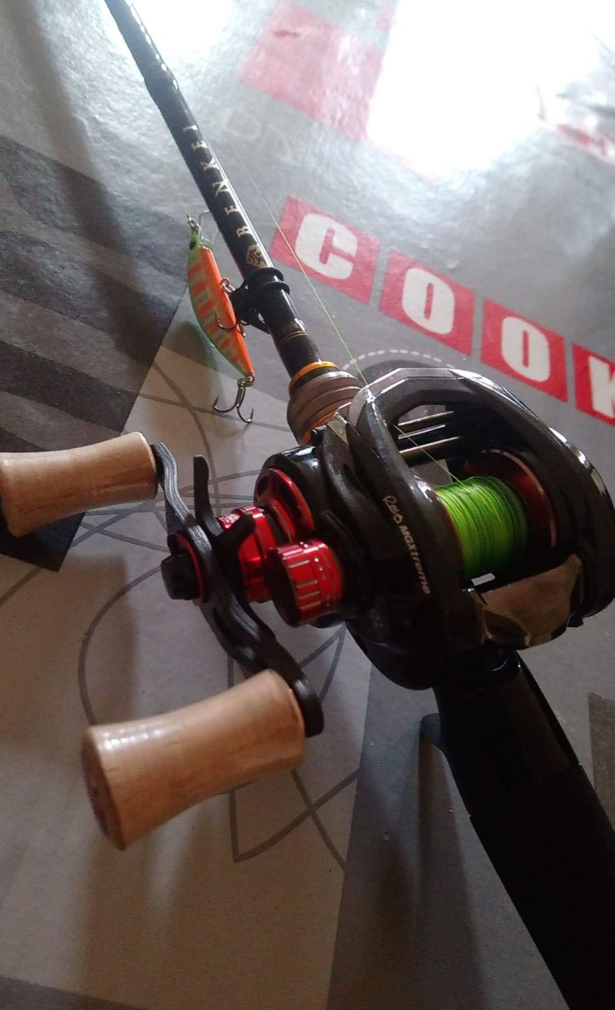 REVO MGX TREME 2