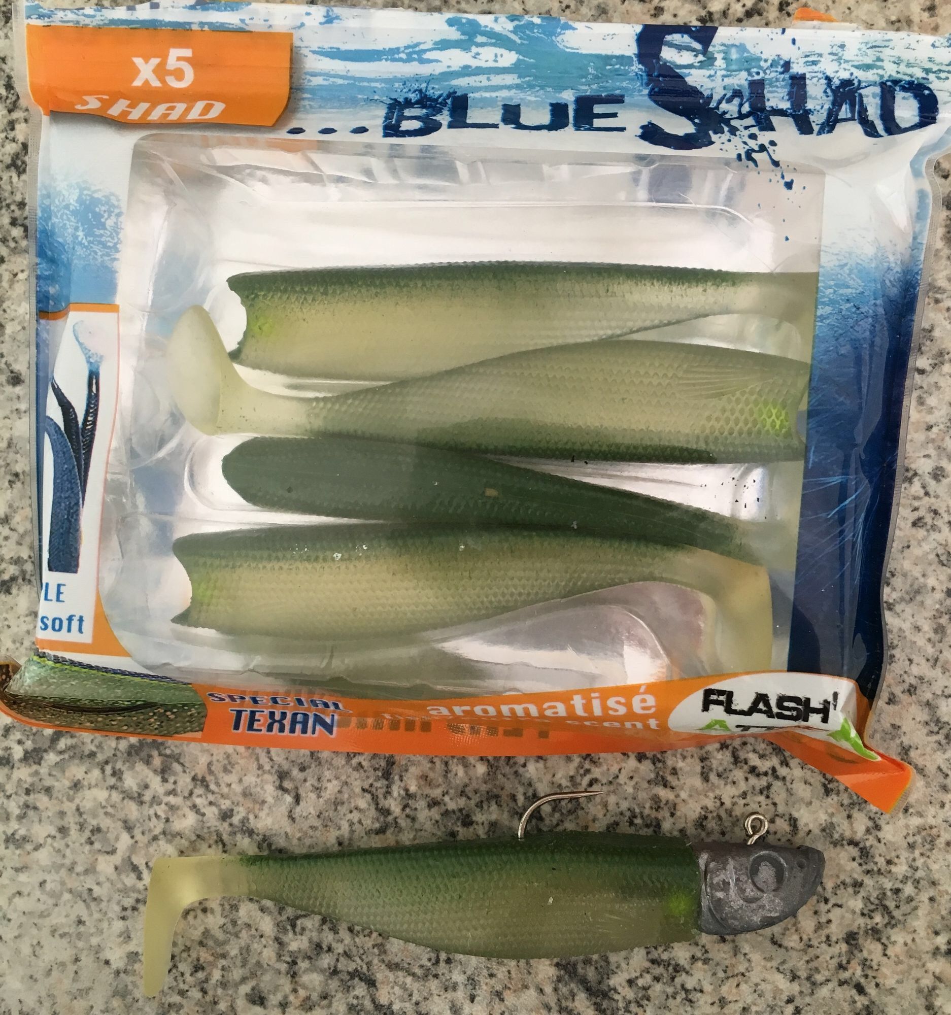 BLUE SHAD VERT