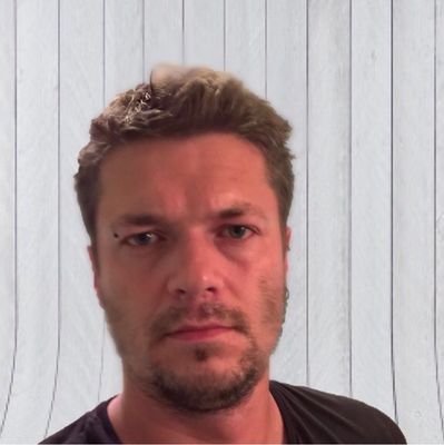 Tony Defraire