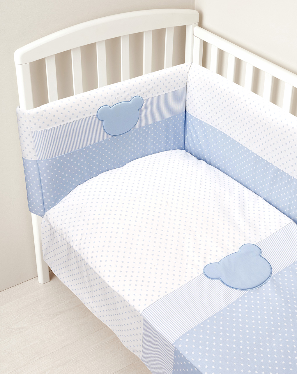 Aksesor krevati, Prenatal - Masë standarte