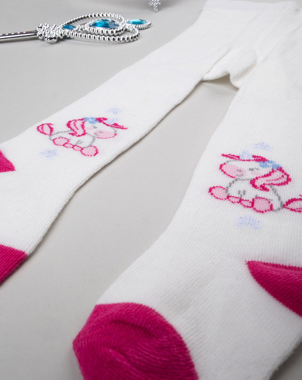 Geta pambuku për vajza, Prenatal