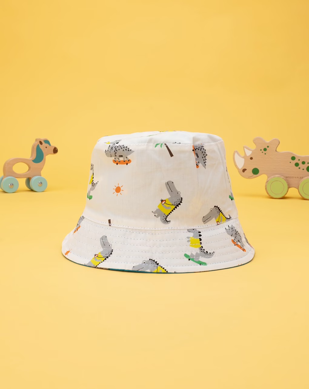 Kapele për djem, Prenatal