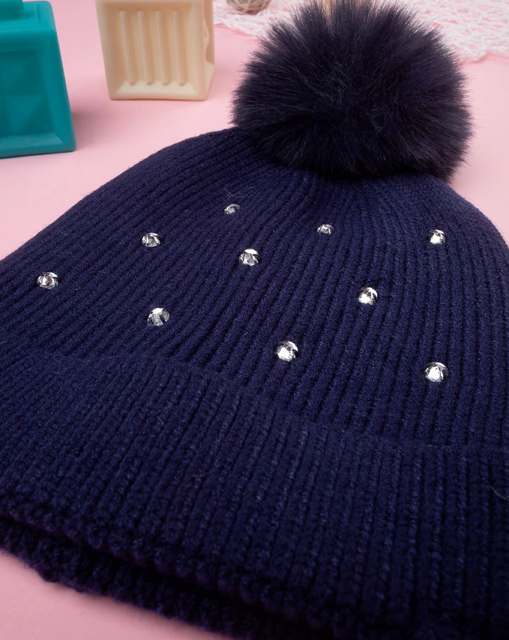 Kapuç I butë me gurë, Prenatal