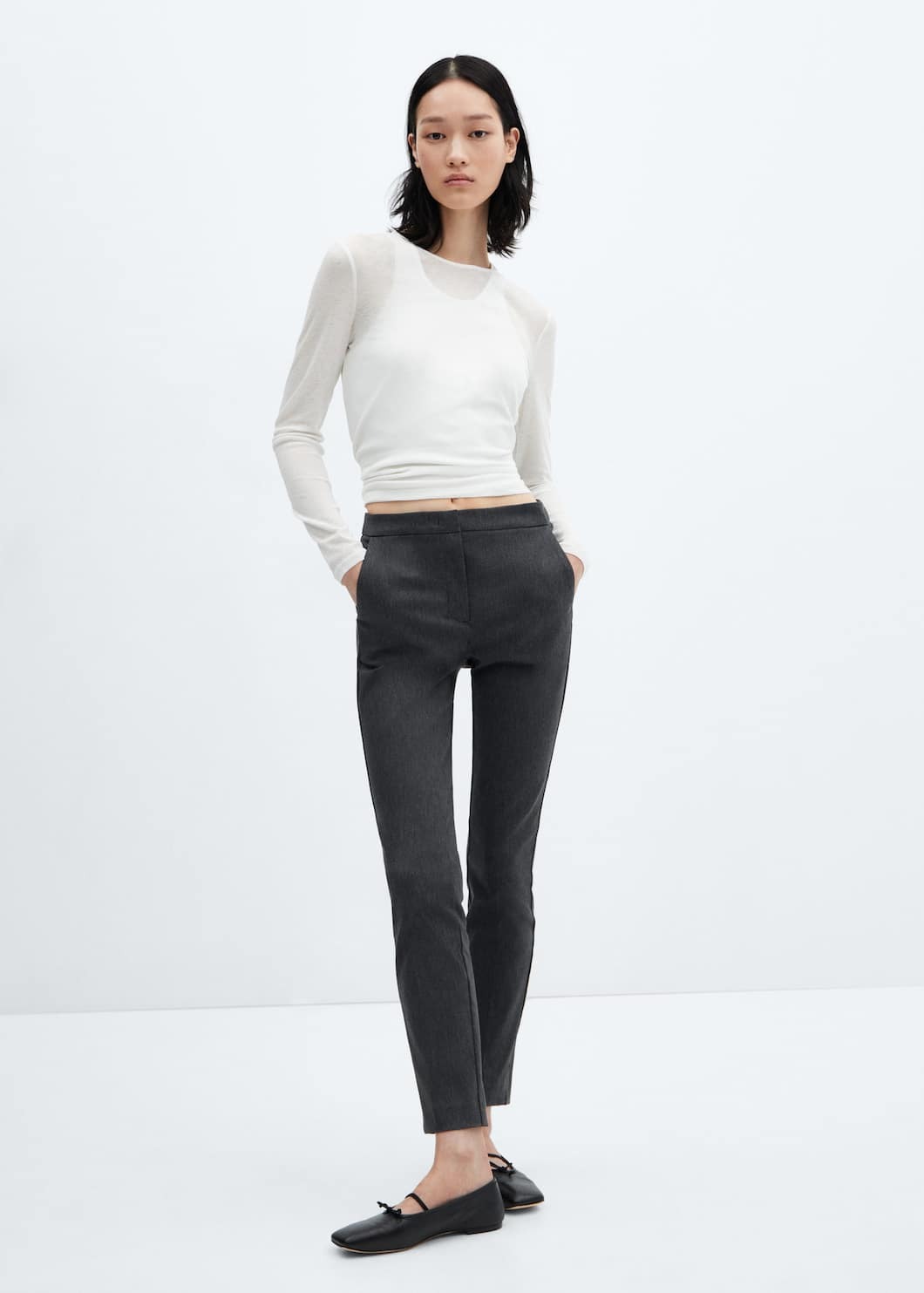 Pantallona skinny, Mango