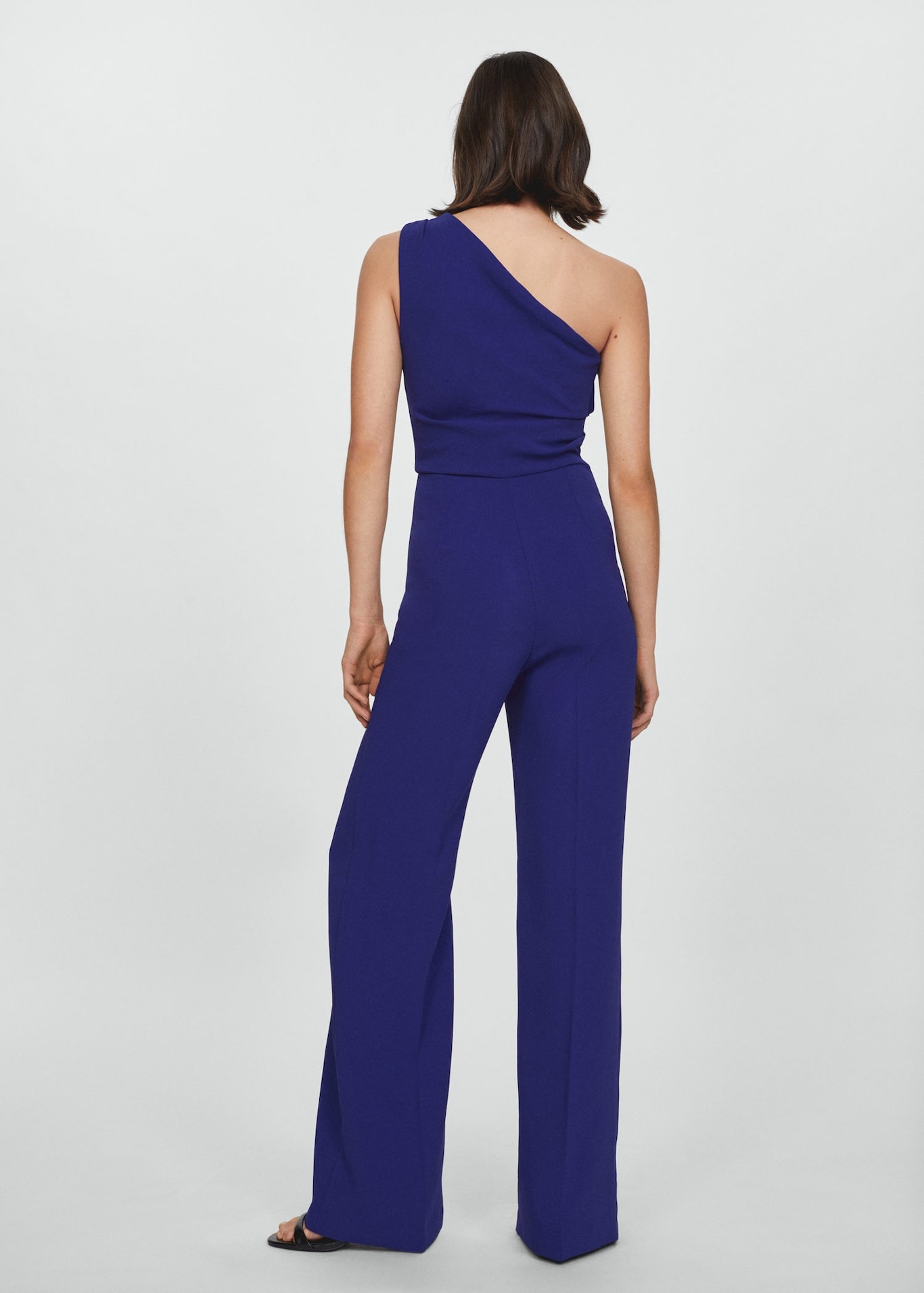 Jumpsuit asimetrik