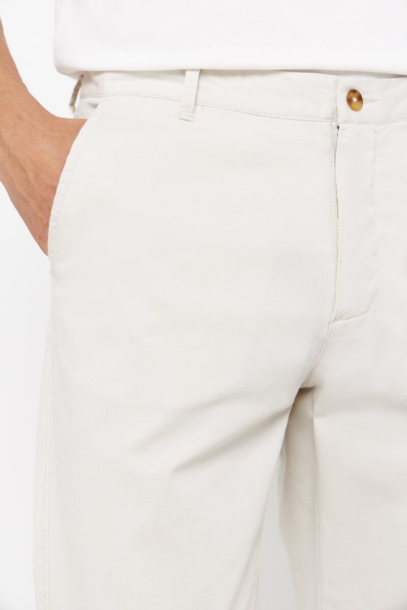 Pantallona chino regular