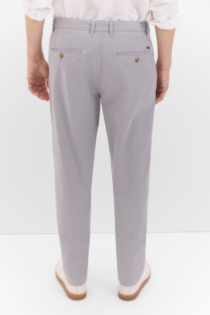 Pantallona chino regular