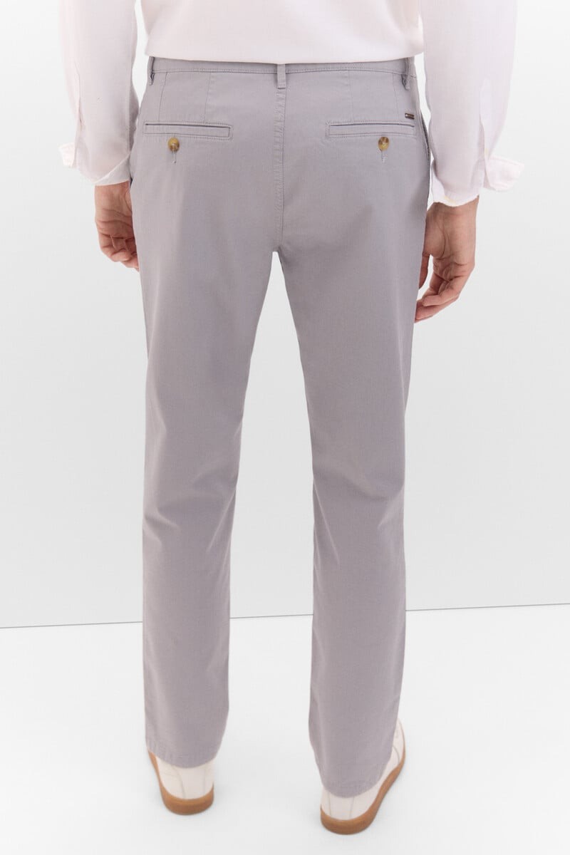 Pantallona chino slim