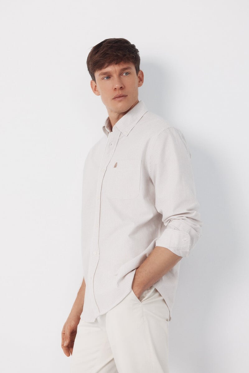 Këmishë me vija, Cortefiel