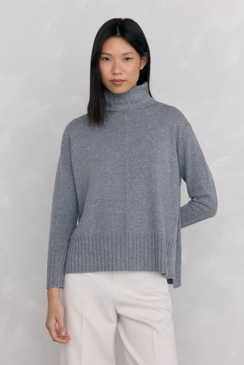 Golf me mëngë të gjata, Pedro Del Hierro