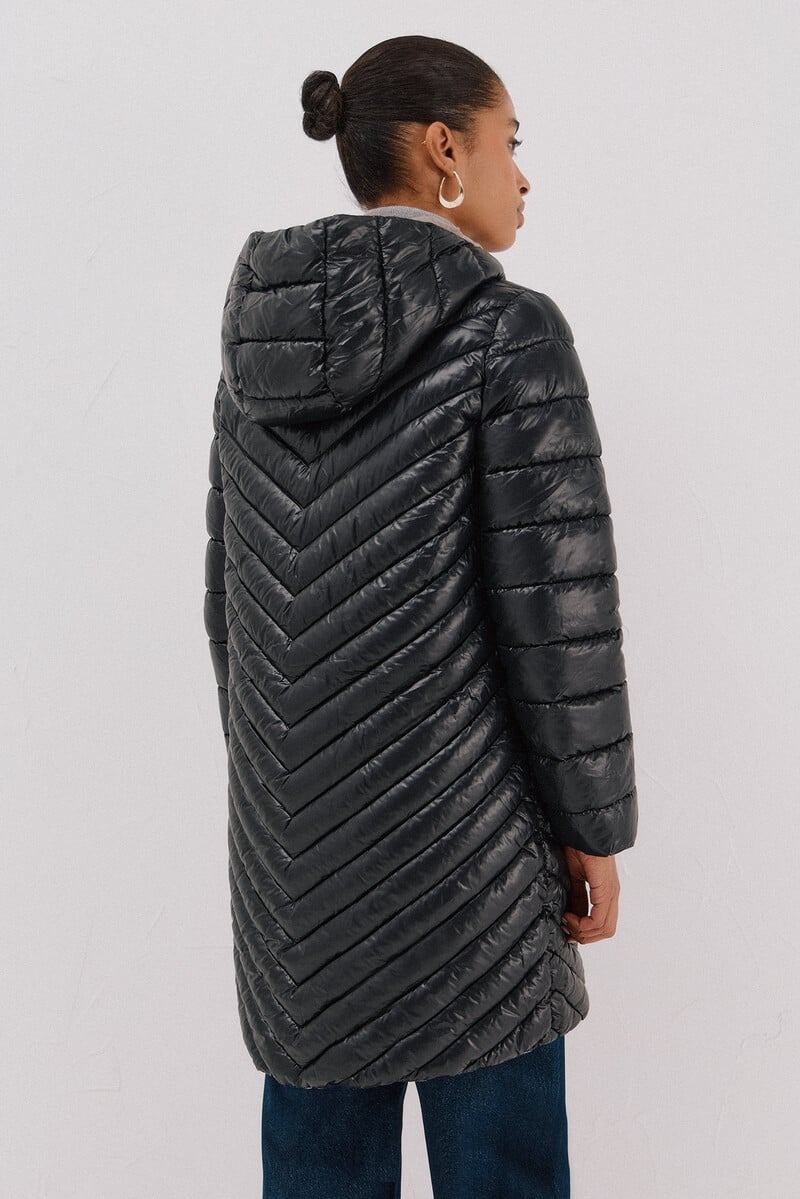 Xhup për femra, Cortefiel