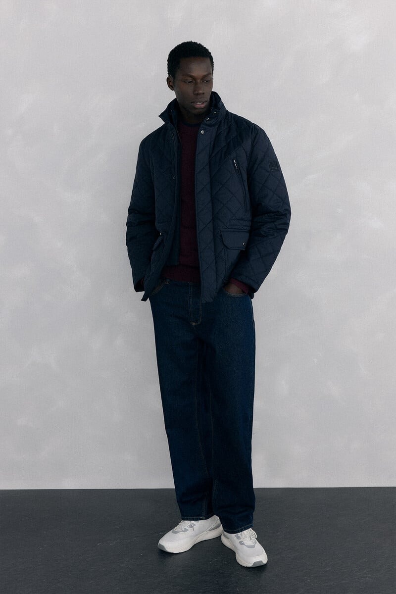 Pulovër për meshkuj, Pedro Del Hierro