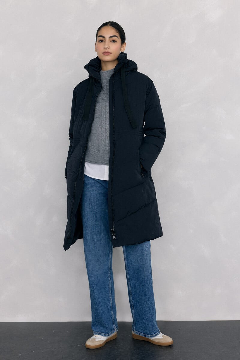 Xhup I gjatë, Pedro Del Hierro - L