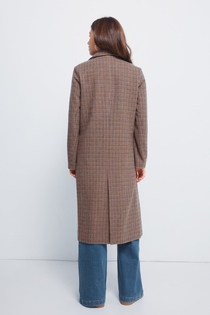 Pallto e gjatë, Springfield