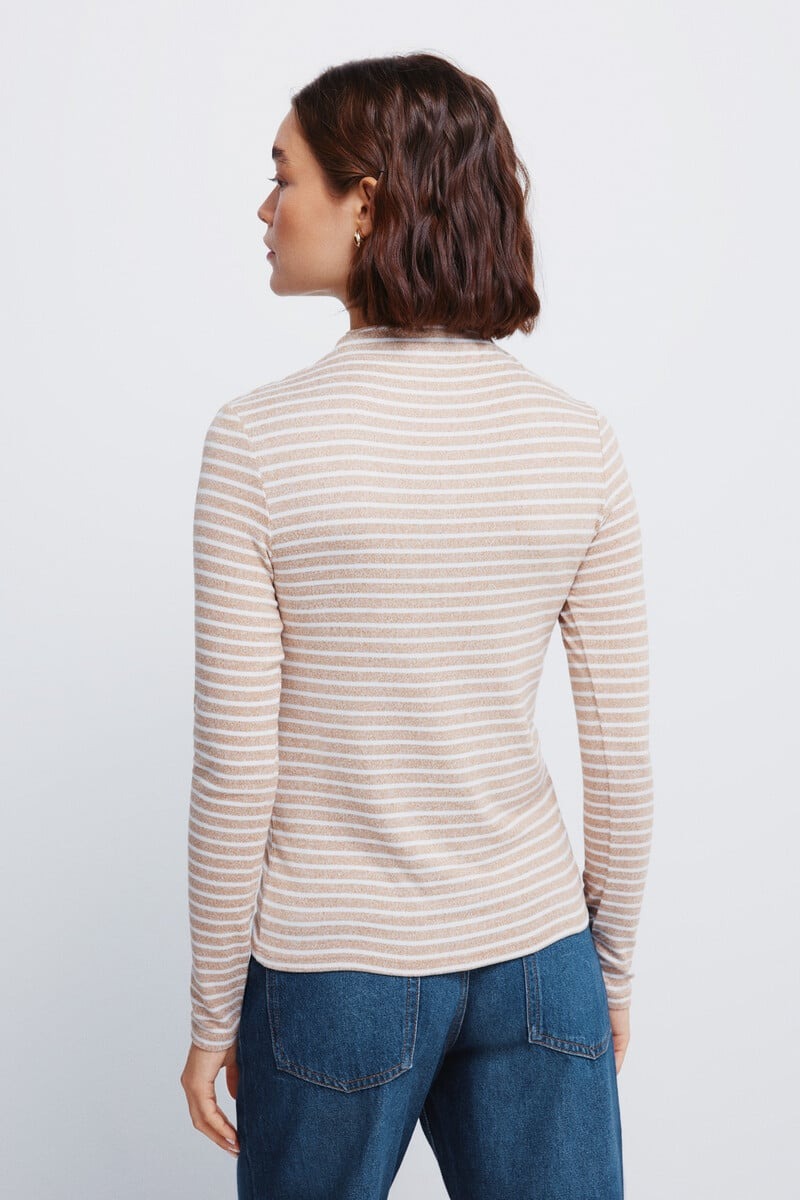 Bluzë me mëngë të gjata, Springfield