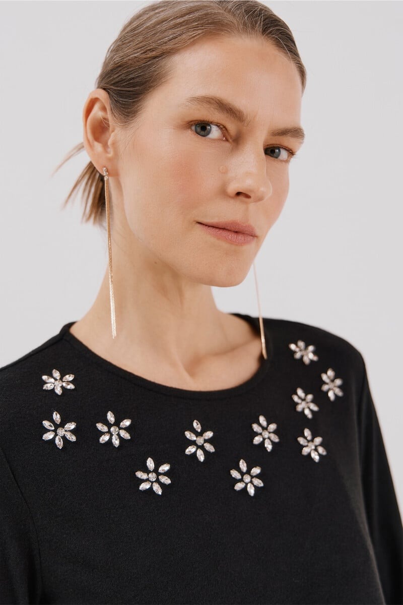 Bluzë me mëngë të gjata, Cortefiel