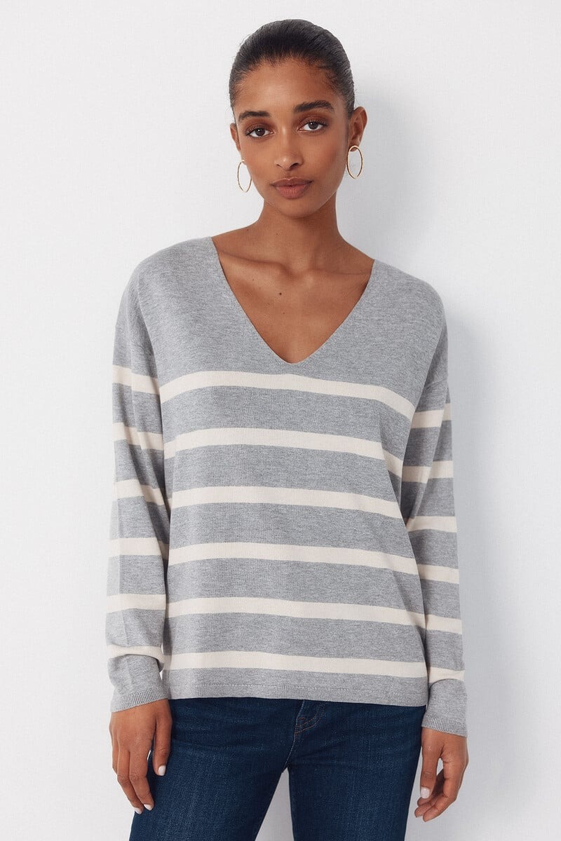 Bluzë me mëngë të gjata, Cortefiel