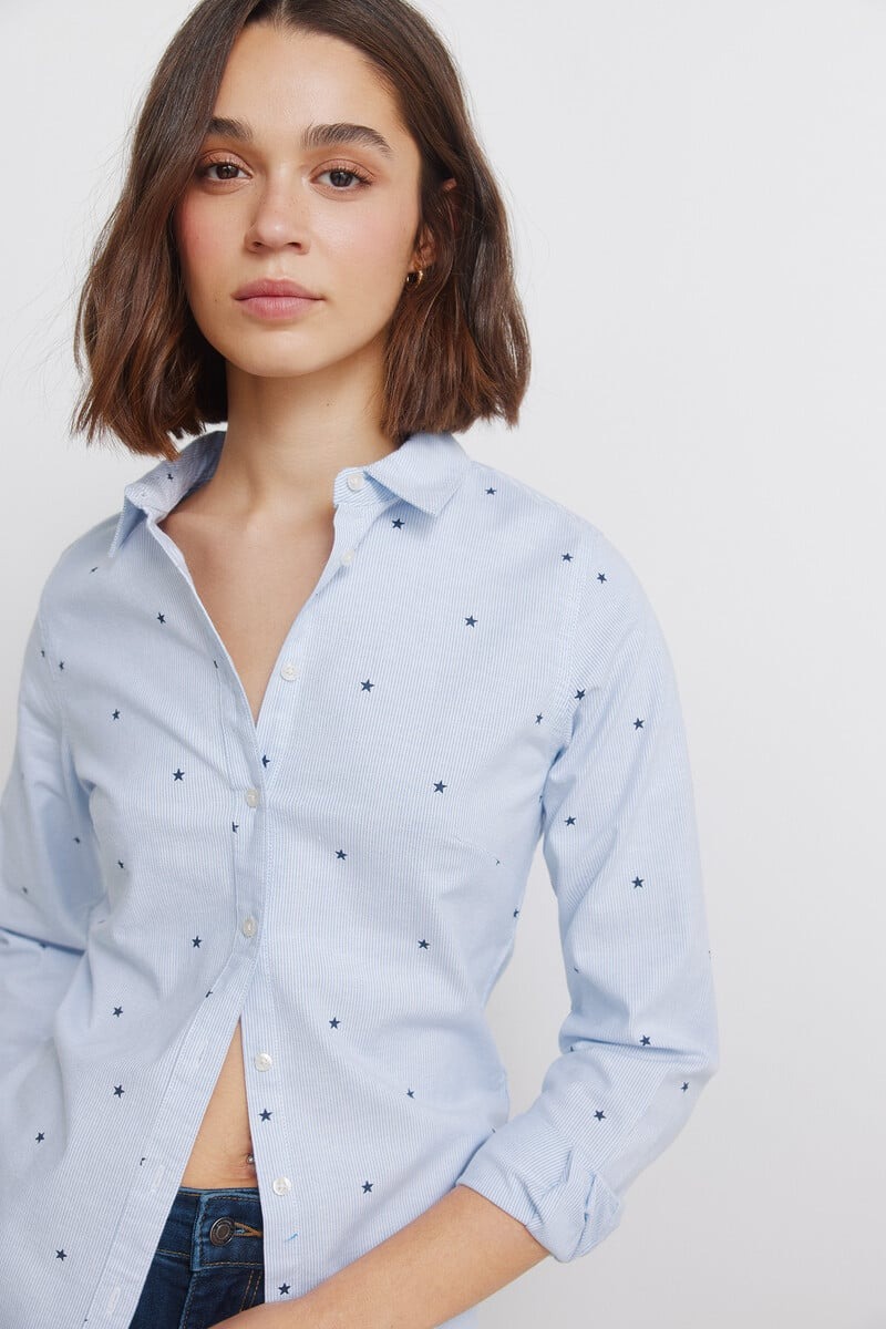 Këmishë për femra, Springfield