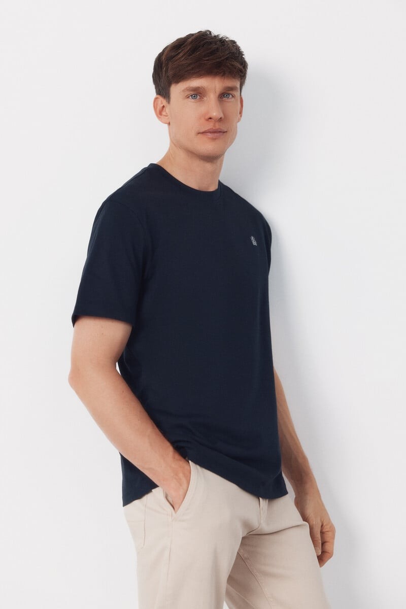 T-shirt bazike, Cortefiel