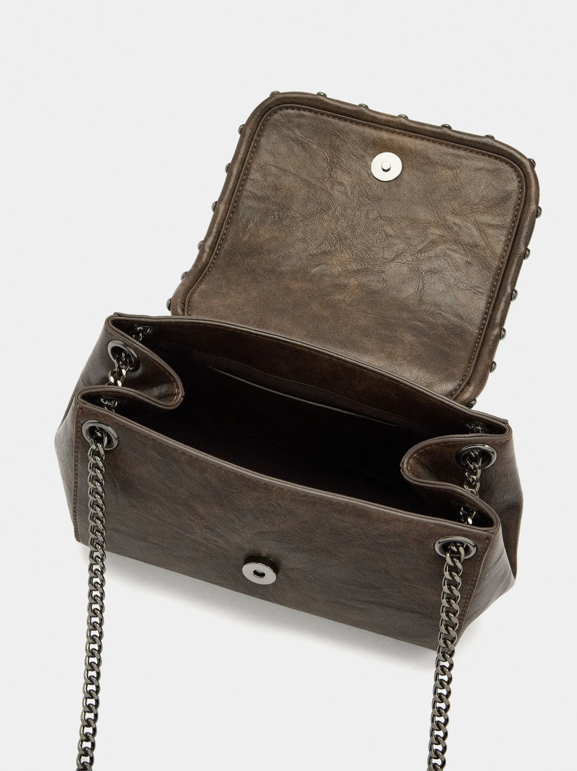 Çantë supi, Parfois