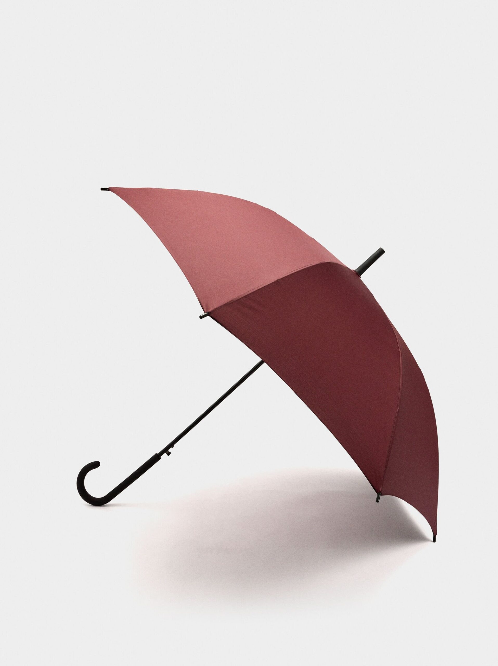 Çadër e madhe, Parfois