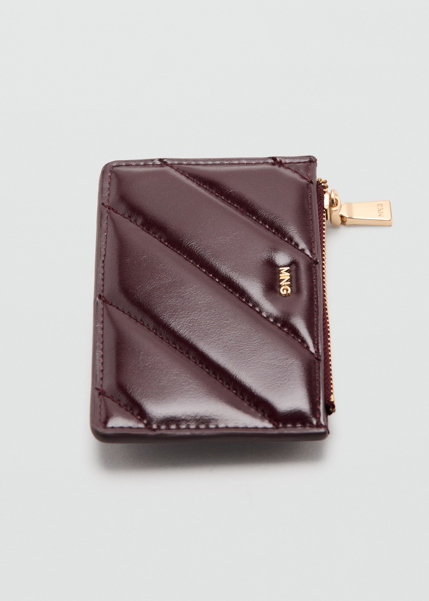 Portofol i vogël, Mango