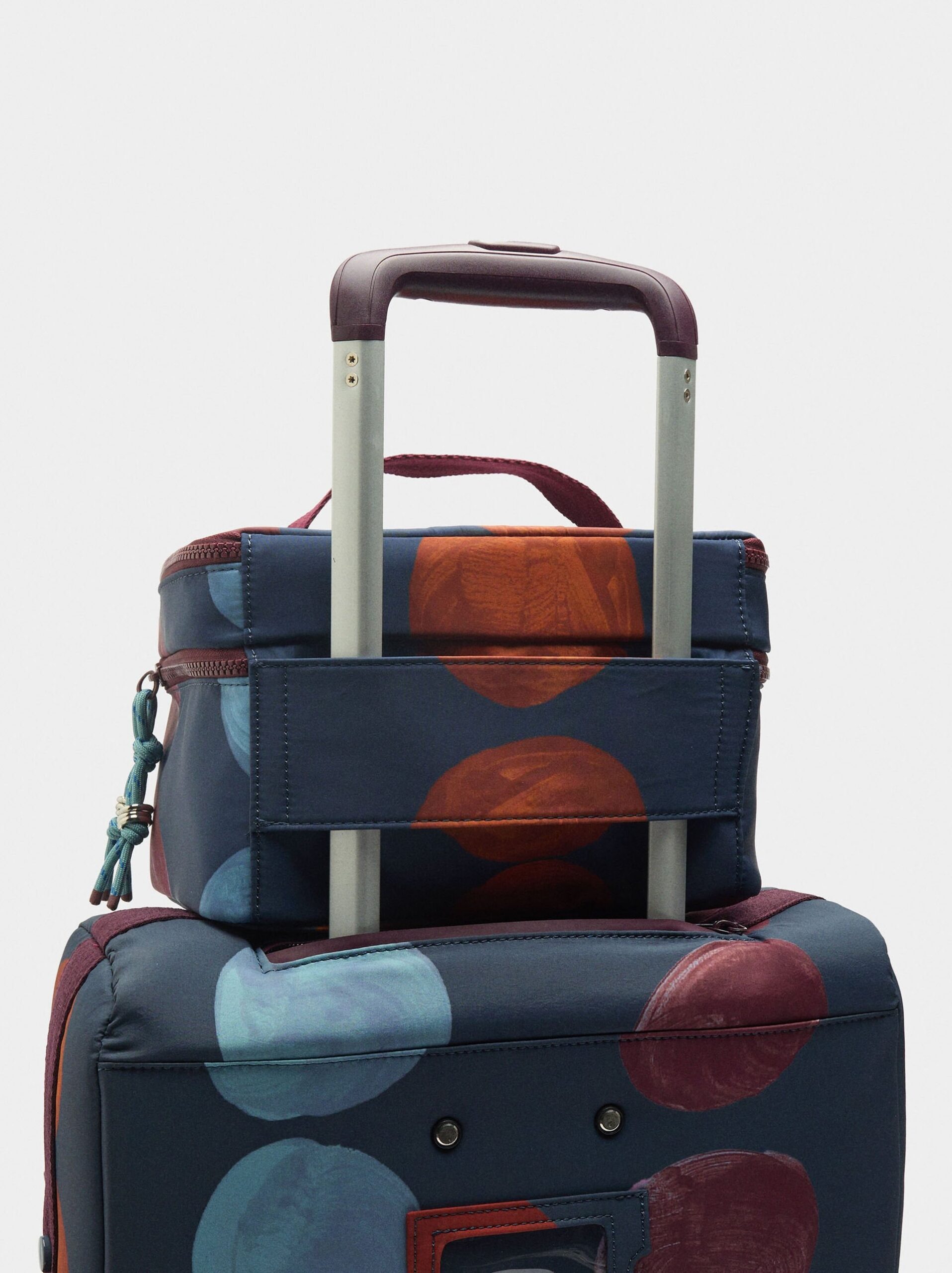 Çantë termike, Parfois