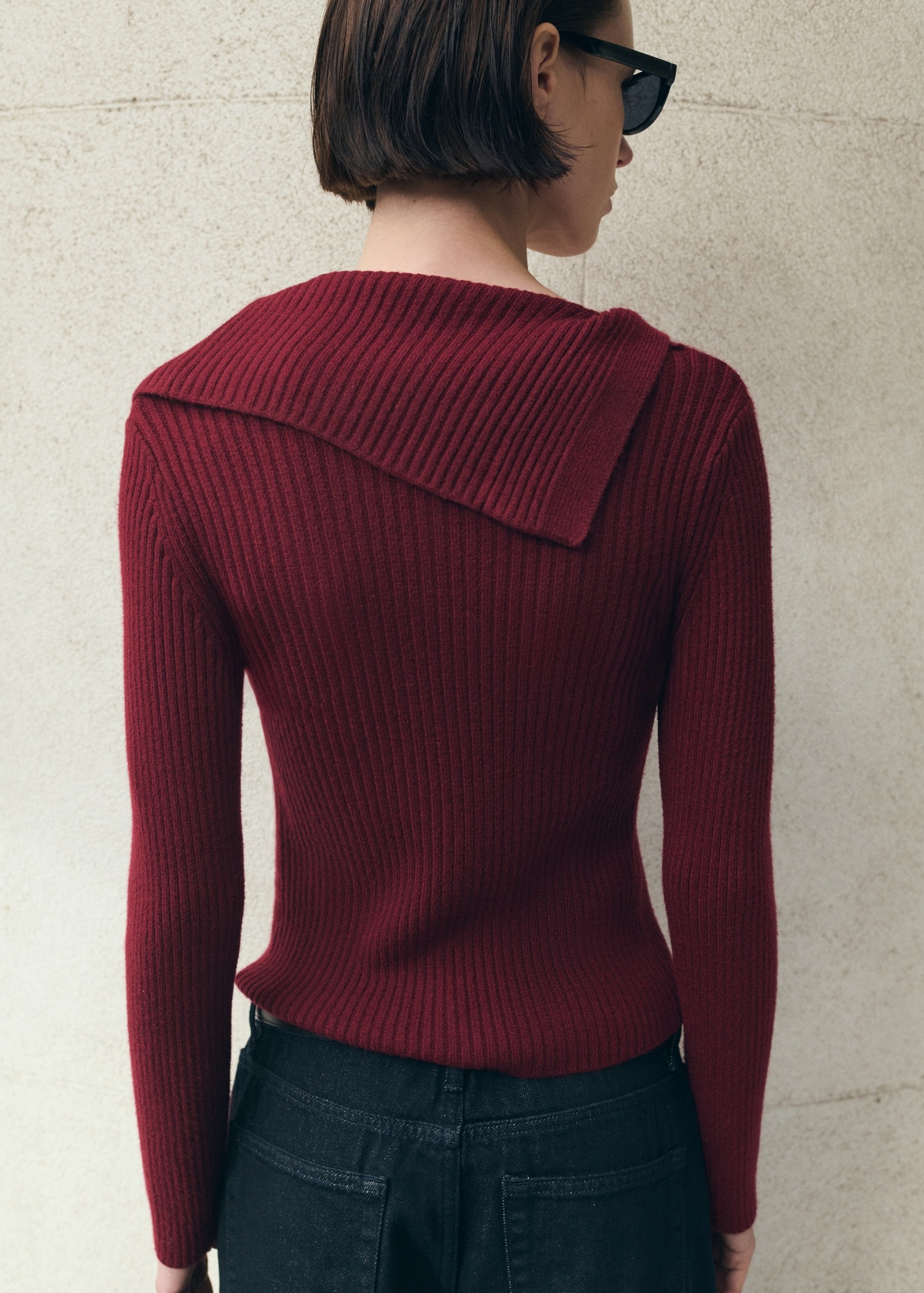 Triko me kopsa, Mango