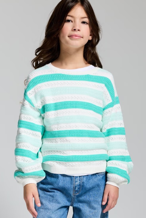 Pulovër me thurje, Okaidi